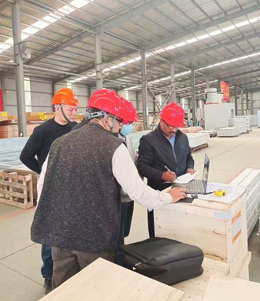 Zhejiang Huier Coating Environmental Protection Equipment Co., Ltd productielijn van de fabrikant
